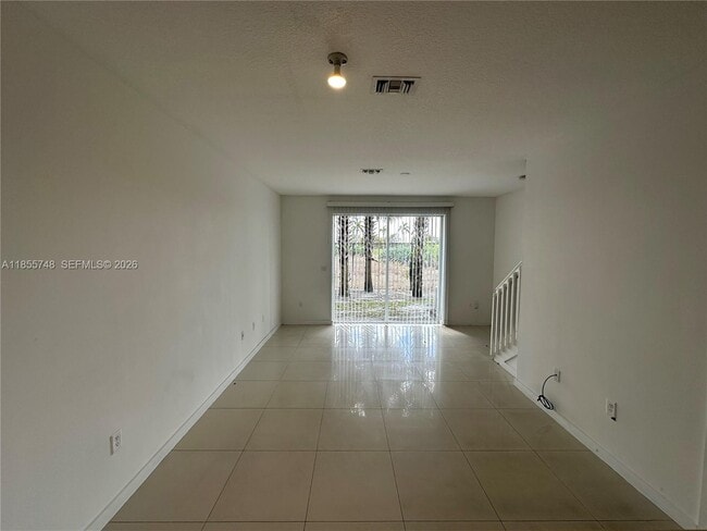 Building Photo - 3442 NW 13th St