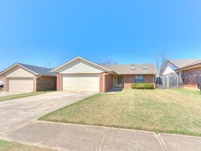 Building Photo - 3 Bed/2 Bath Home in Midwest City