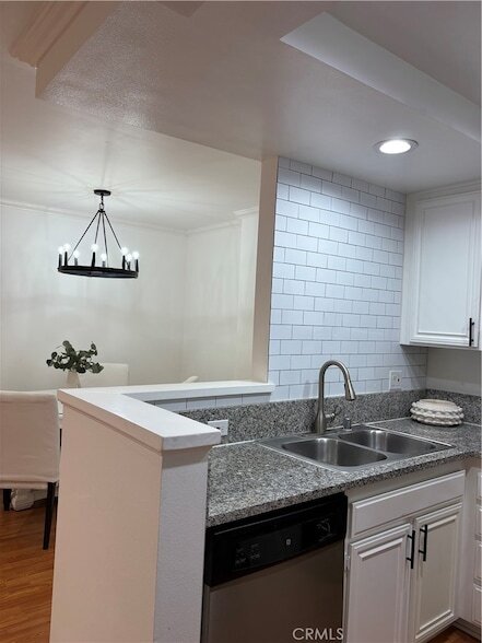 Building Photo - 22100 Burbank Blvd