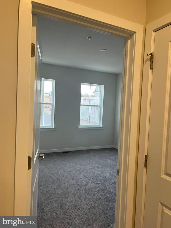 Building Photo - 773 Platinum Dr