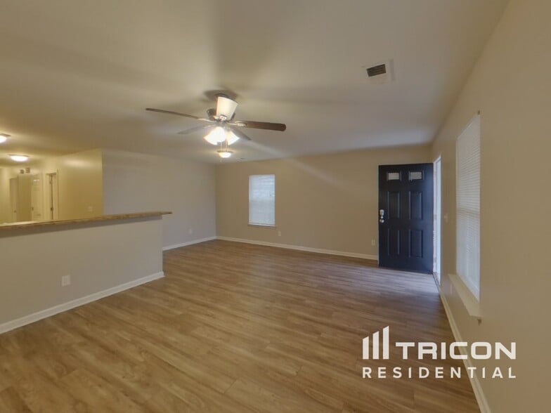 Building Photo - 1189 Rabon Pond Dr