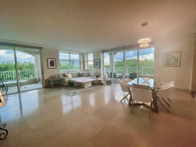 Building Photo - 3720 S Ocean Blvd