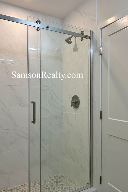 Building Photo - 381 Wickenden St