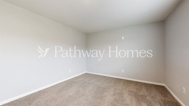 Building Photo - 2327 Burnett Ln