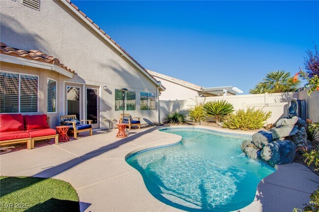 Building Photo - 5106 Stone Cove St