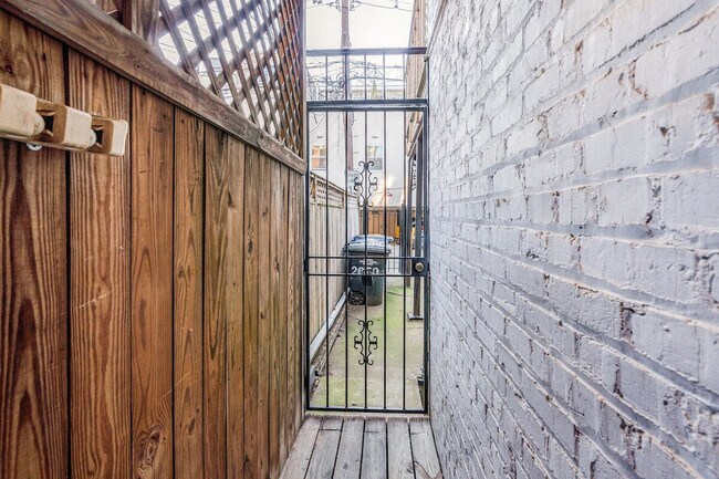 Building Photo - 2616 Connecticut Ave NW