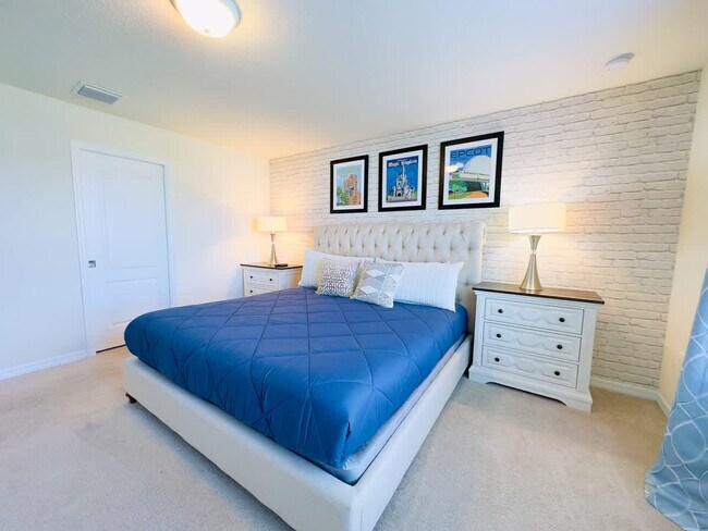 Building Photo - 2463 Tangier Dr