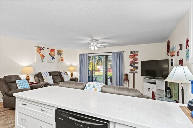 Building Photo - 1890E Auburn Ln