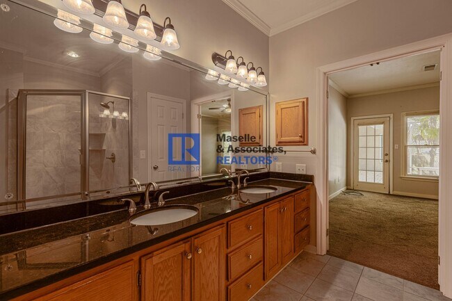 Building Photo - 4 Bed/2.5 Bath Home in Jackson in Heatherton