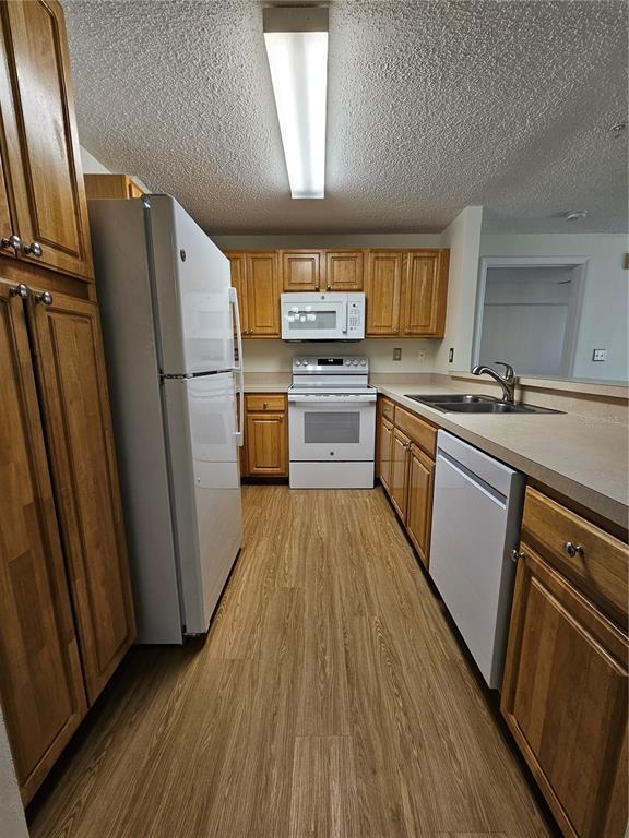 Building Photo - 5552 Bentgrass Dr