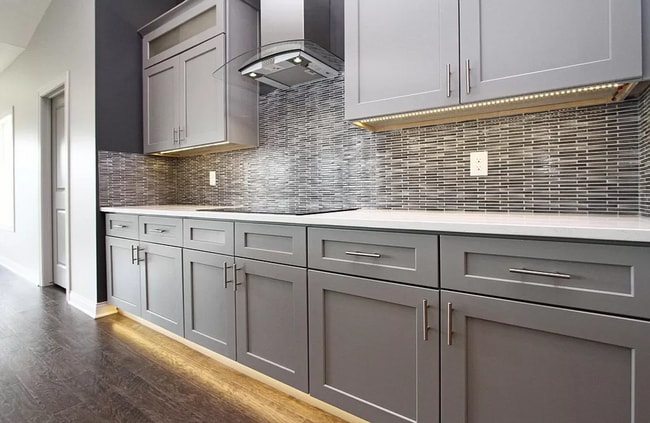 Building Photo - Beautiful 5 Bed/3 Bath House Available February 1st, 2026!