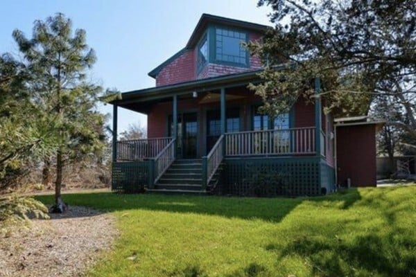 Building Photo - 101 Associates Rd