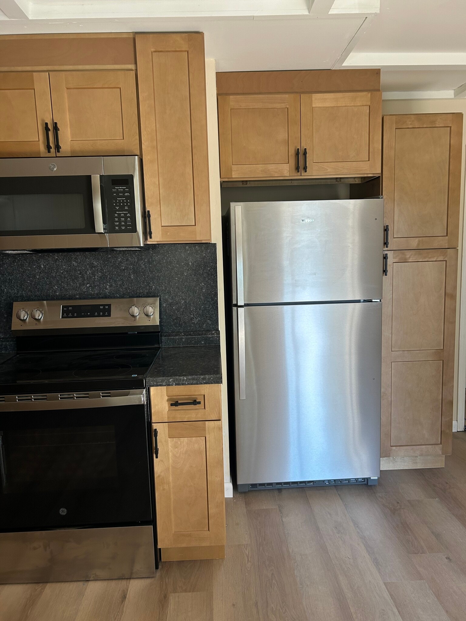 Building Photo - 711 15th Ave NW