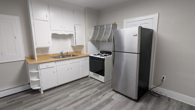 Building Photo - Atlas Investment Group, LLC (590 Sherman Triplex)