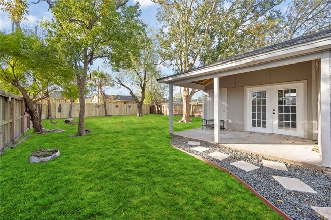 Building Photo - 4914 27th St E