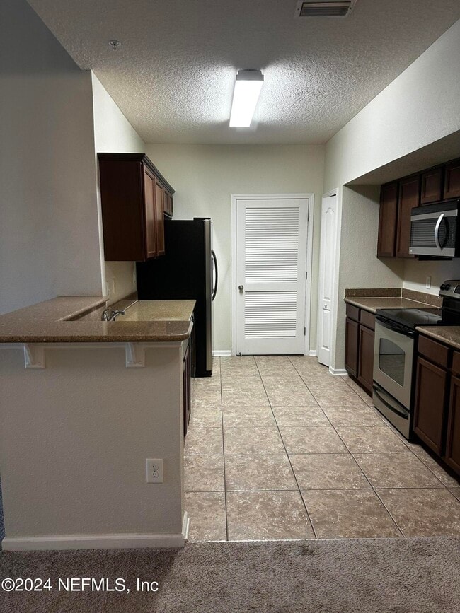 Building Photo - 4991 Key Lime Dr