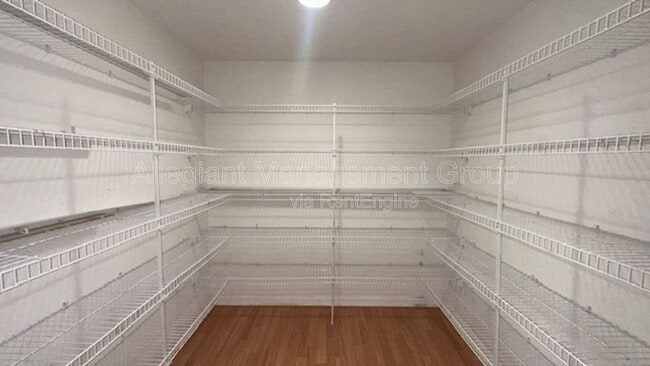 Building Photo - 104 Richmar Ave