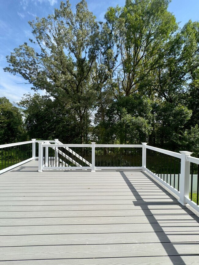 Building Photo - Charming 4 Bedroom/2.5 Bathroom Home in Bel Air, MD!