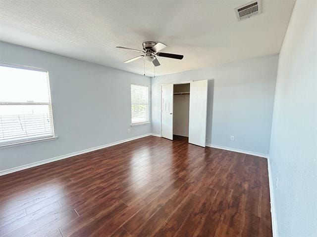 Building Photo - 8008 Hidden Oaks Dr