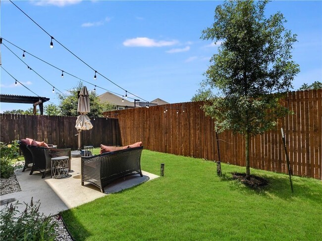 Building Photo - 13606 Cibolo Trace