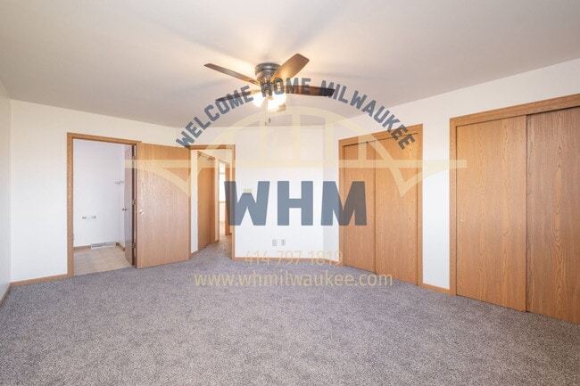 Building Photo - 18910 Hi View Dr