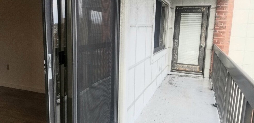 Building Photo - 90 Quincy Shore Dr