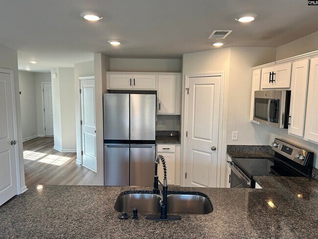 Building Photo - 1449 Tanreall Dr