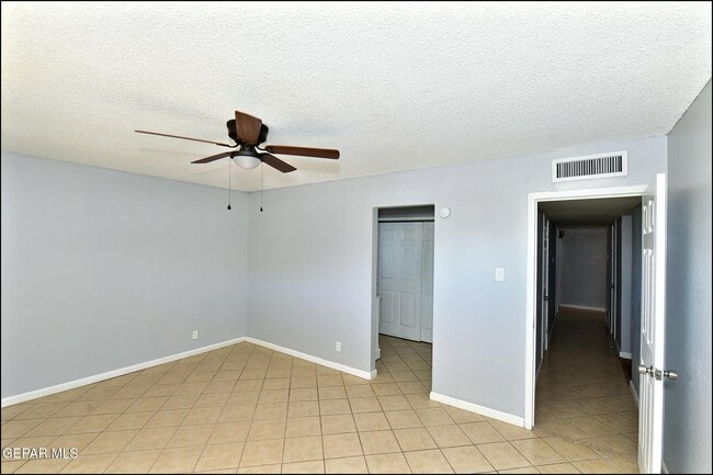 Building Photo - 4217 Canterbury Dr