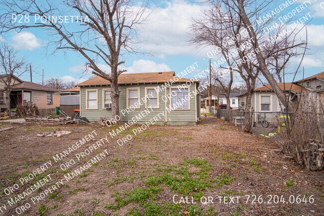 Building Photo - 928 Poinsettia-