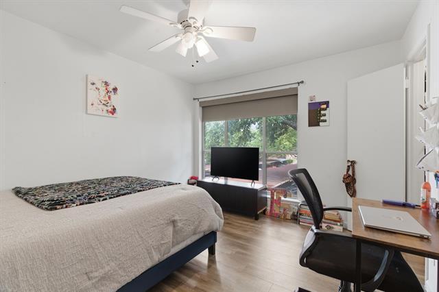 Building Photo - 10566 High Hollows Dr