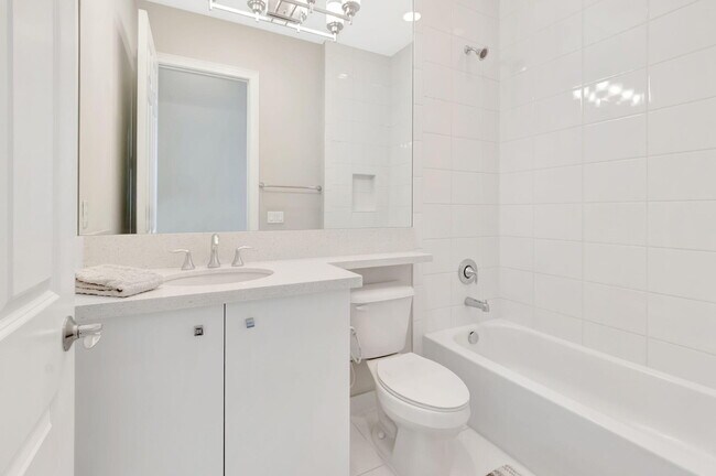 Building Photo - 16317 Cabernet Dr
