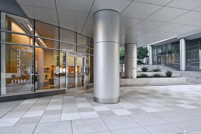 Building Photo - 338 Spear St