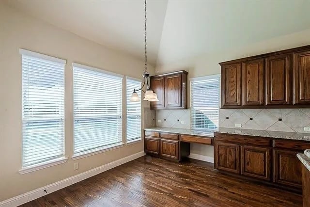 Building Photo - 4404 Bobcat Ln