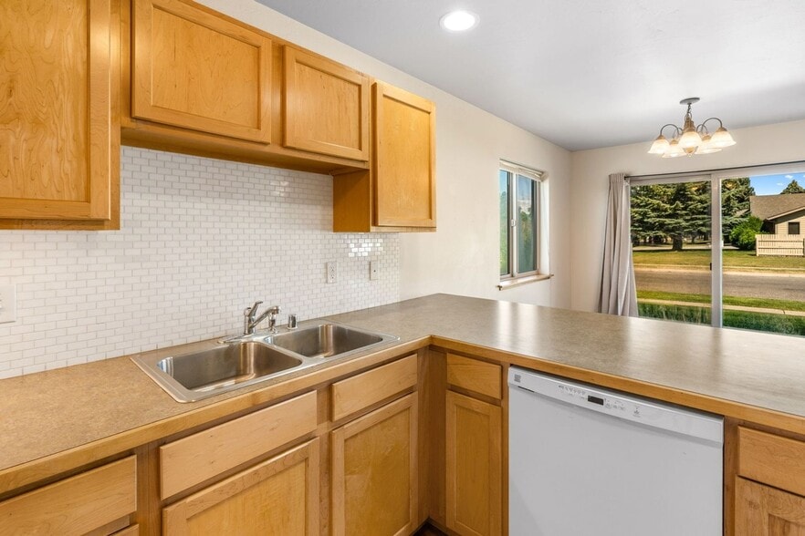 Building Photo - 4006 Broadwater Ct