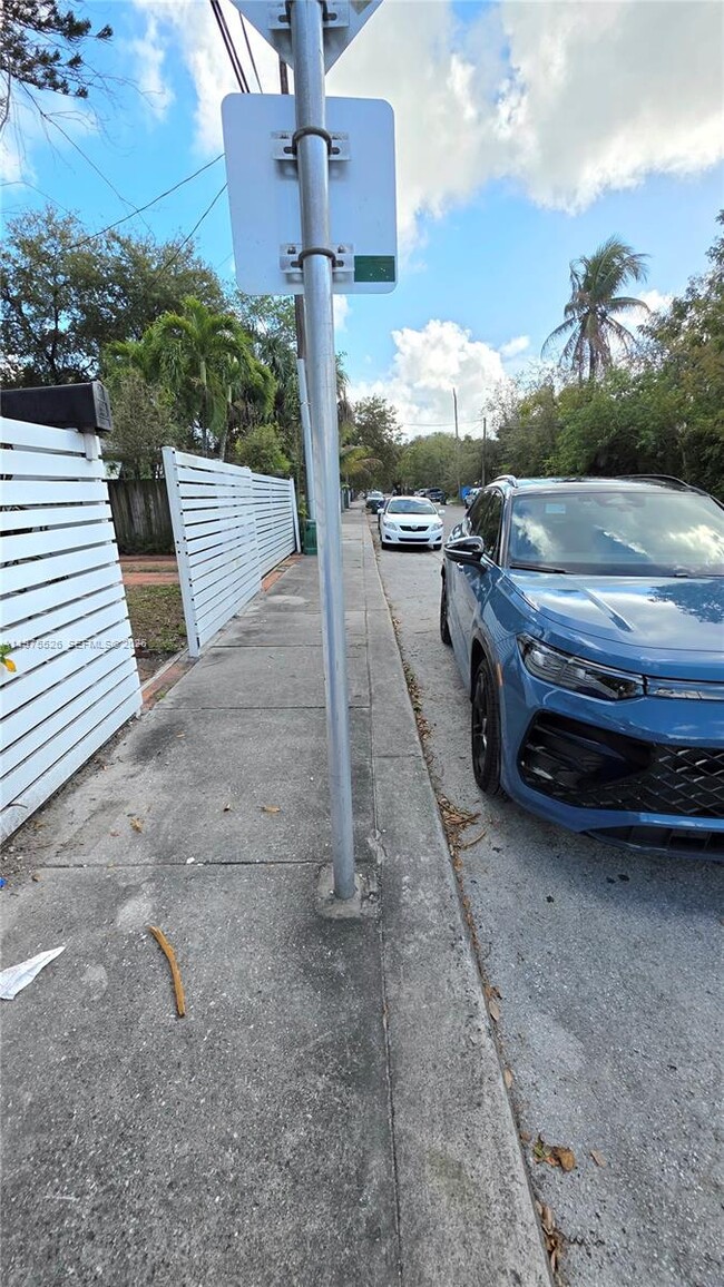 Building Photo - 5715 NW 6th Ave