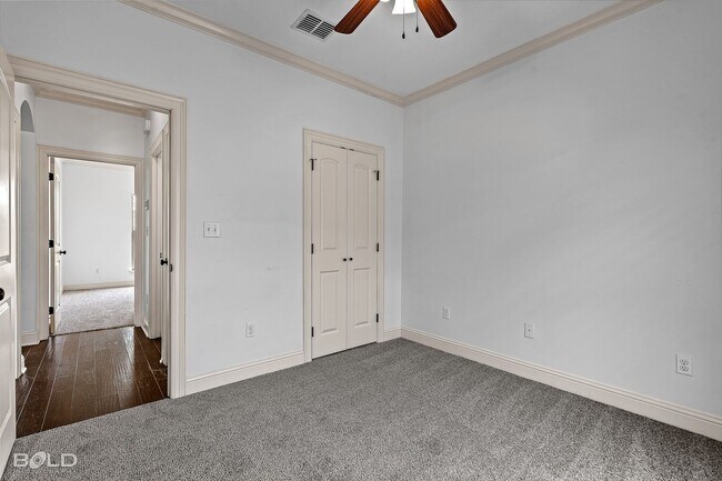 Building Photo - 6484 Soda Point Dr