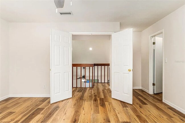Building Photo - 4724 SW 67th Terrace