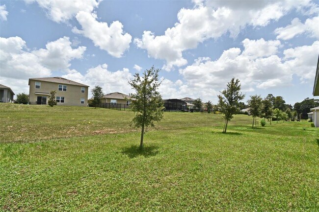 Building Photo - 440 Baroness Way