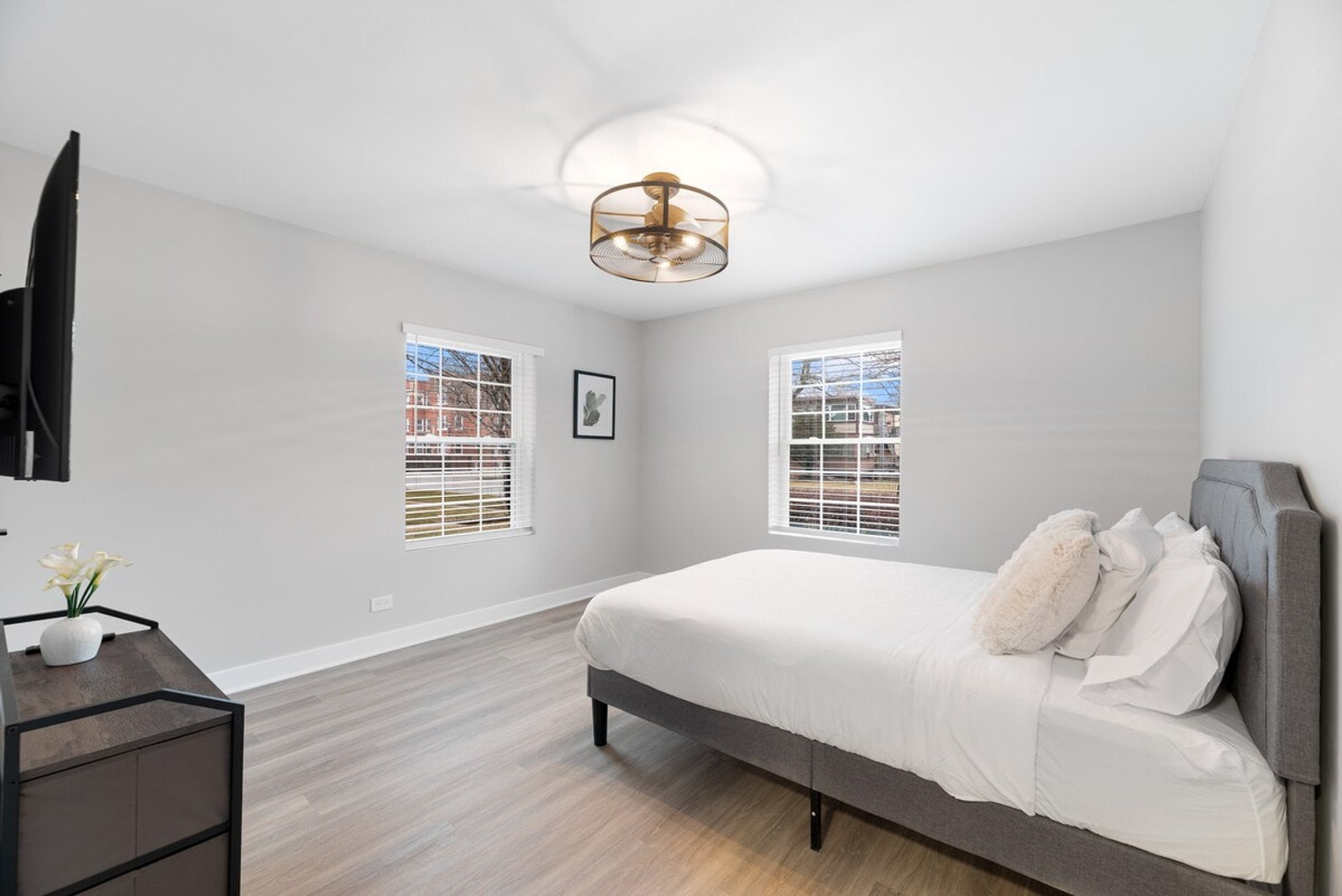 Building Photo - 1001 W Howard St