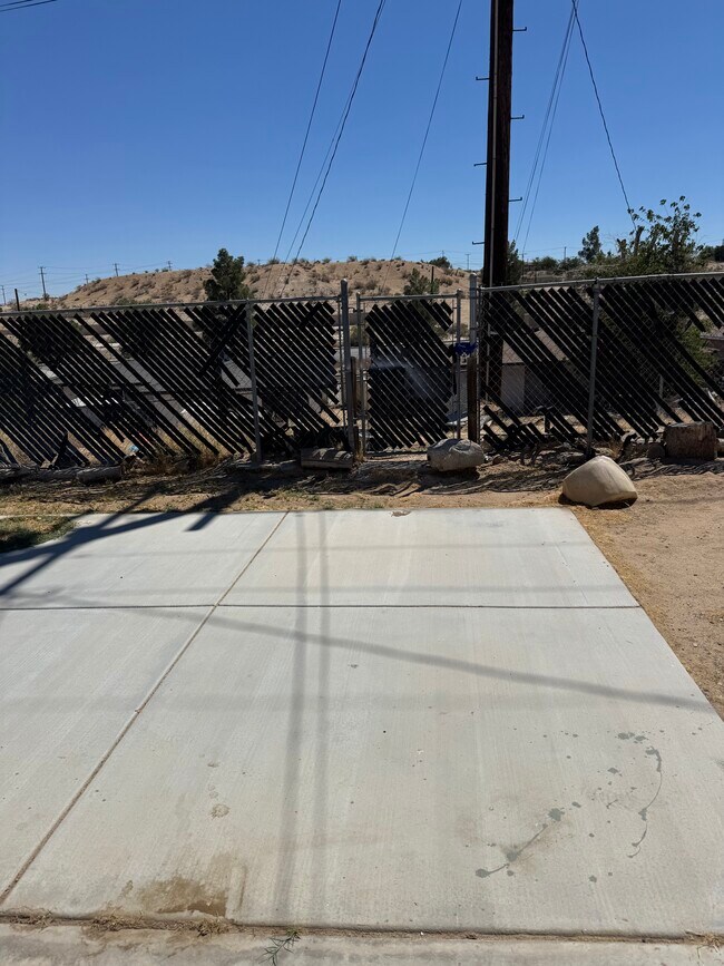 Building Photo - 14433 Mojave Ln