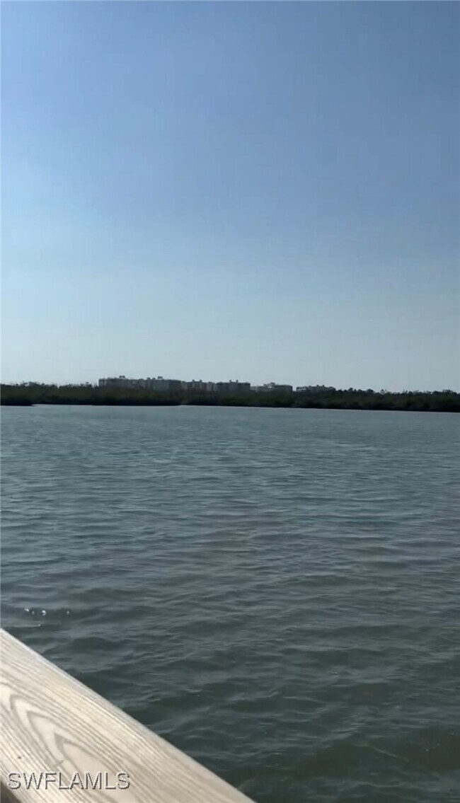 Building Photo - 15260 Cedarwood Ln