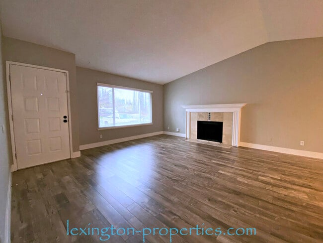 Building Photo - 11120 Crooken River Ct