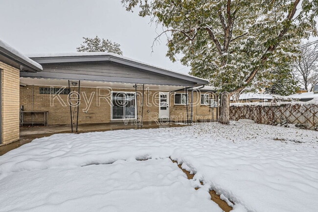 Building Photo - 3880 Allison St