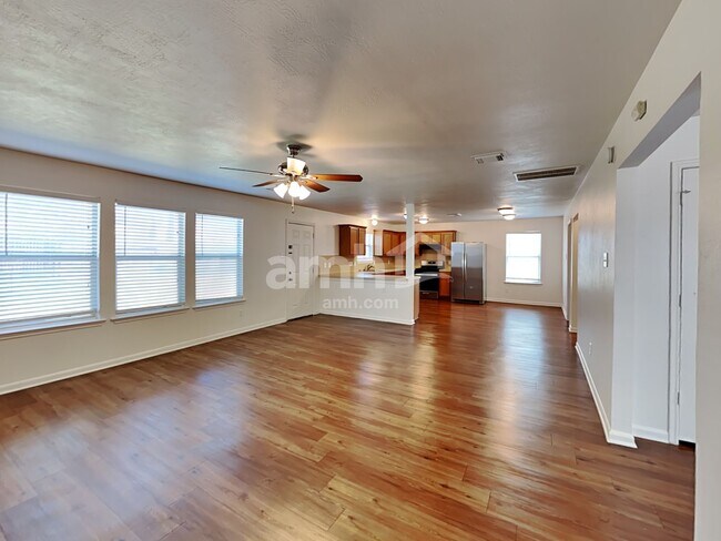 Building Photo - 20610 Cedar Rain Dr