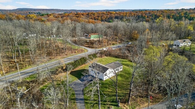 Building Photo - 98 Black Creek Rd