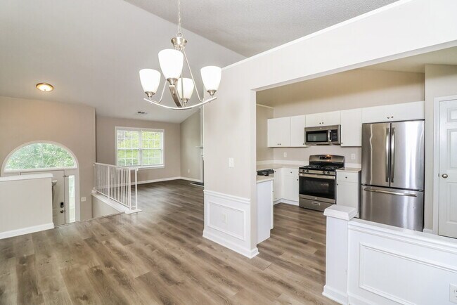 Building Photo - 387 Darter Run NW