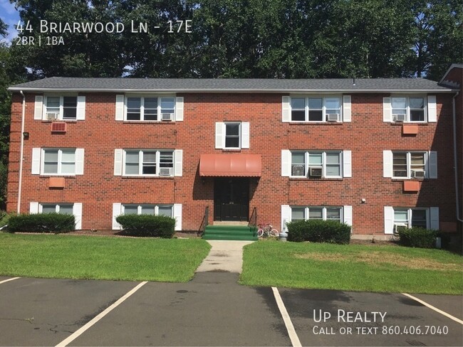 Primary Photo - 40-44 Briarwood Ln