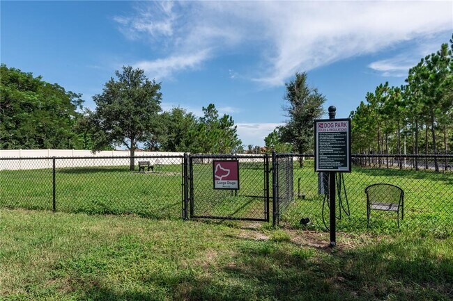 Building Photo - 16619 Mooner Plank Cir