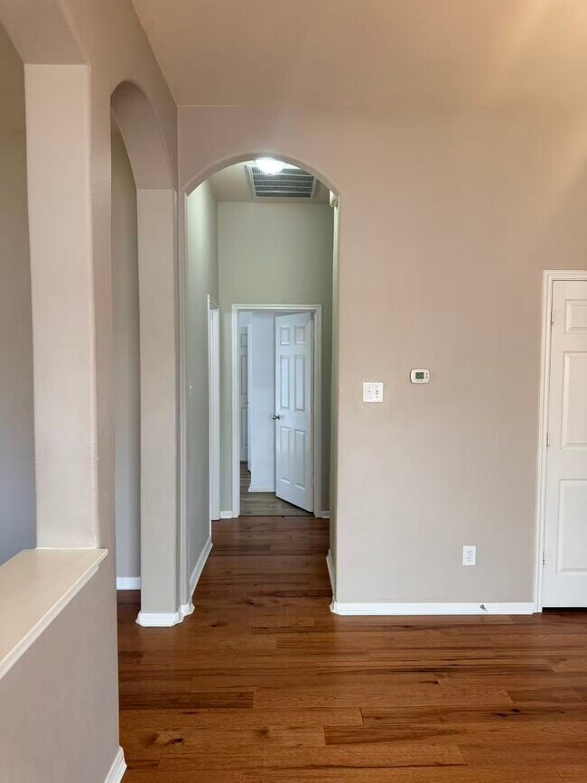 Building Photo - 26327 Whittmore Fields Dr