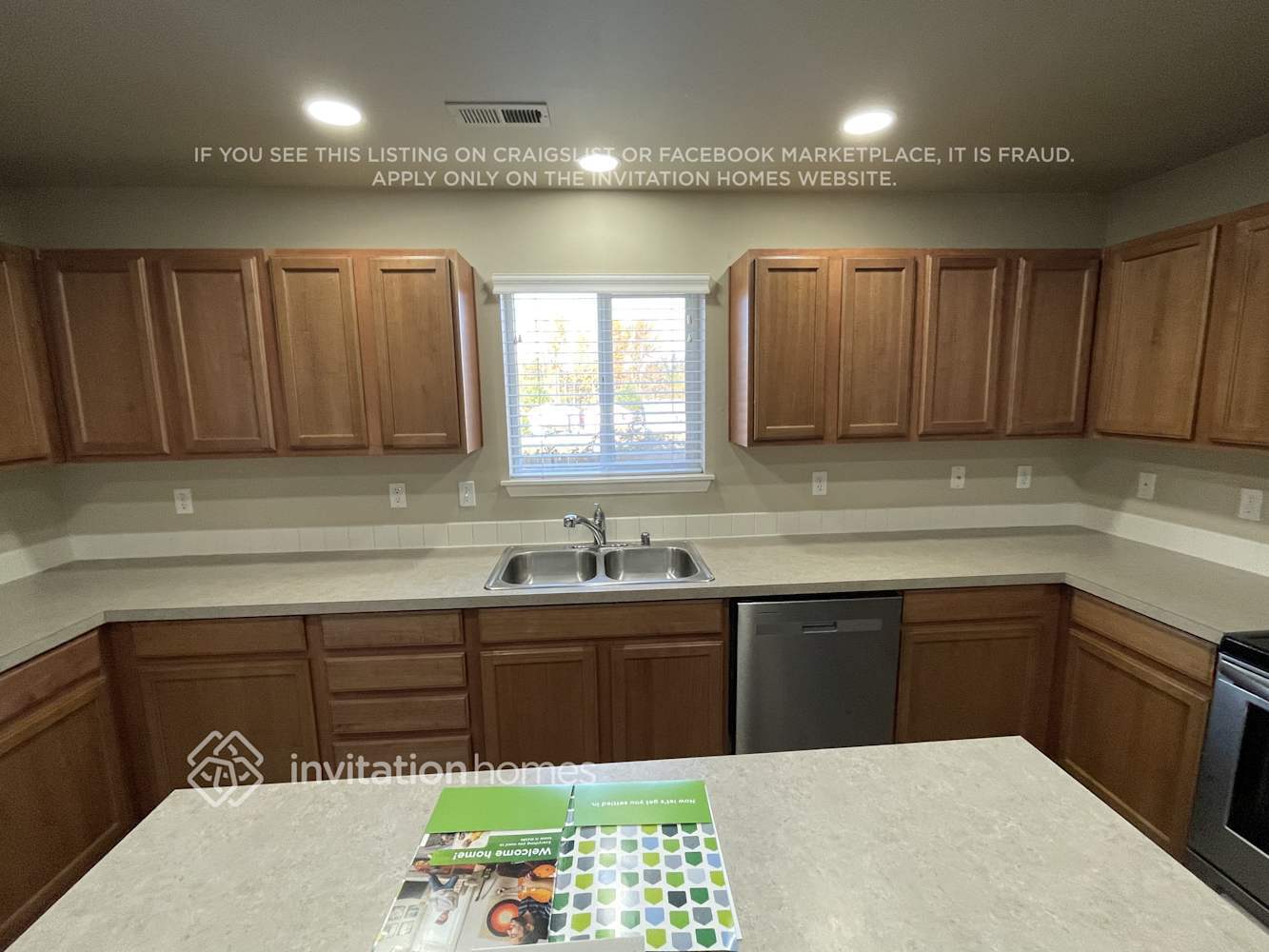 Building Photo - 21540 SE 290th Pl